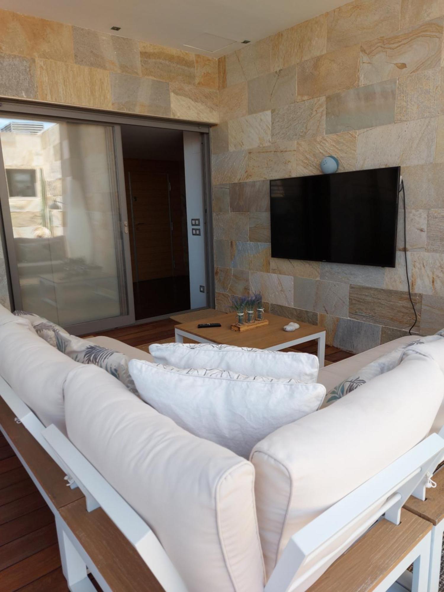 Atico De Lujo Con Jacuzzi Climatizado En Terraza Leilighet Elche Eksteriør bilde
